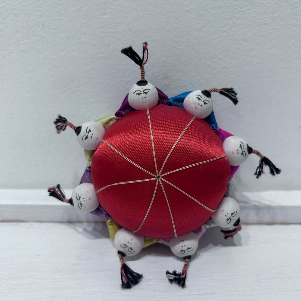 Asian Chinese  Multicoloured Pin Cushion Sewing 8 Children People Holding‎ Hands
